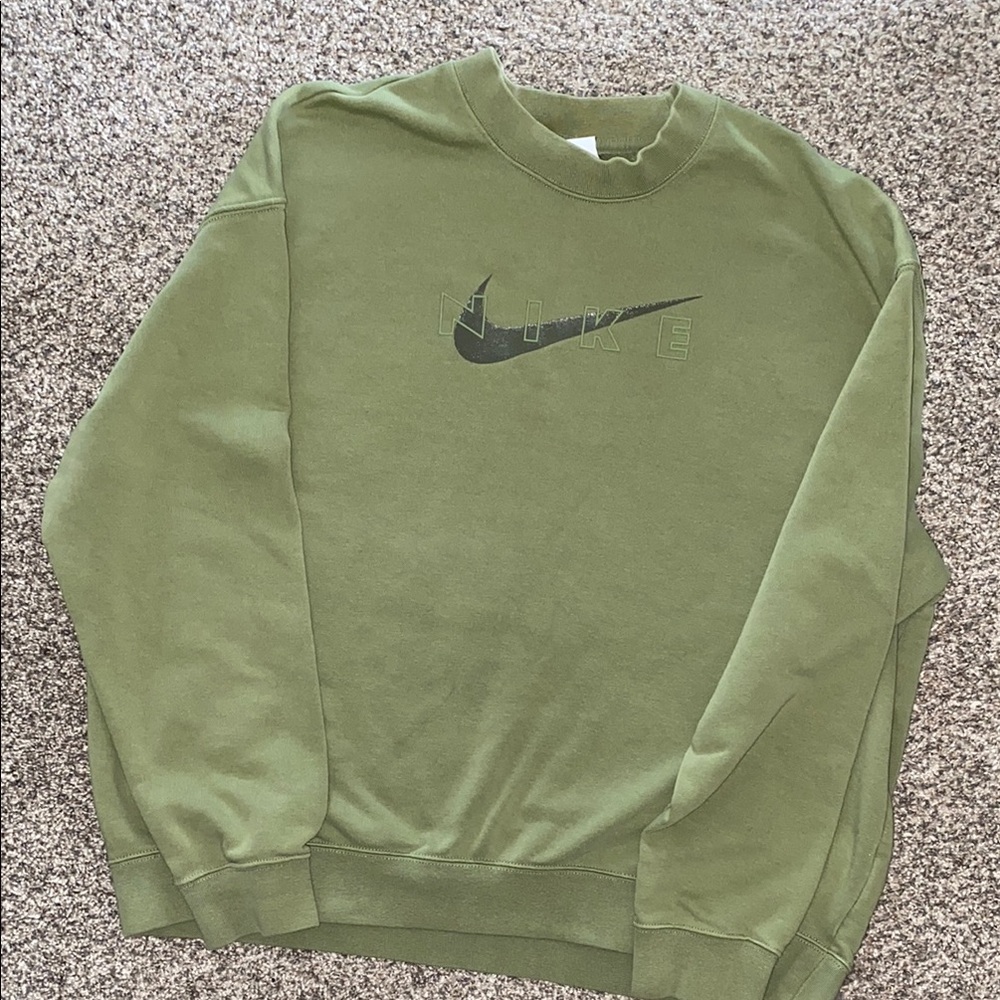 Nike Women’s Green Sweater